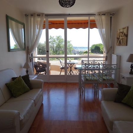 2 Bedroom Modern Apartment In Antibes With Sea View ห้อง รูปภาพ
