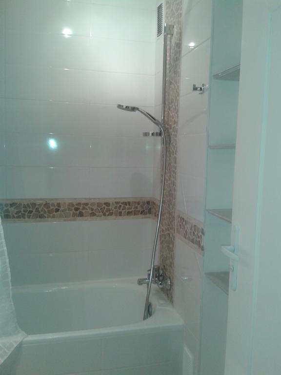 2 Bedroom Modern Apartment In Antibes With Sea View ห้อง รูปภาพ