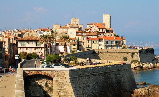 2 Bedroom Modern Apartment In Antibes With Sea View ภายนอก รูปภาพ